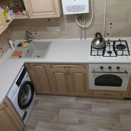 Сozy Appartment Near Metro Station "23 Avgusta" Kharkiv Eksteriør billede