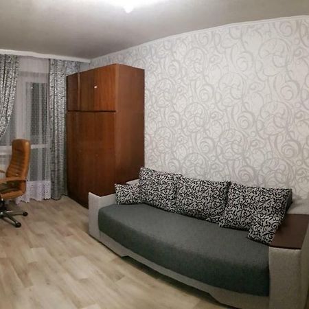 Сozy Appartment Near Metro Station "23 Avgusta" Kharkiv Eksteriør billede