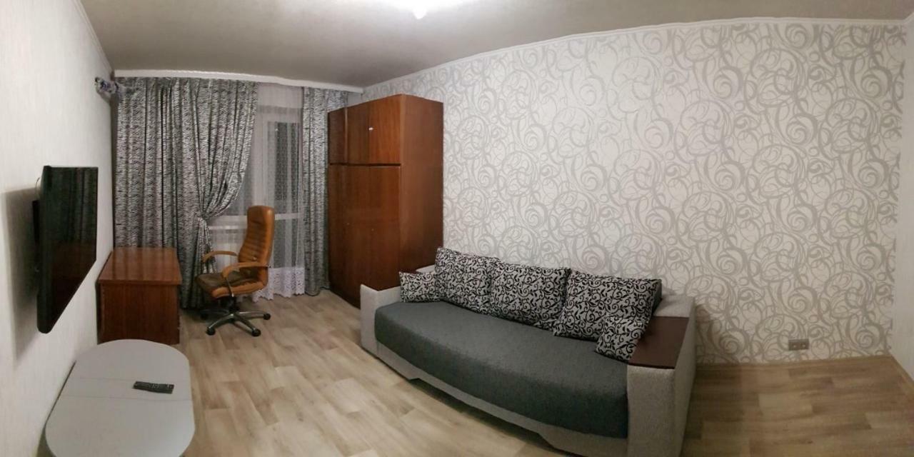 Сozy Appartment Near Metro Station "23 Avgusta" Kharkiv Eksteriør billede